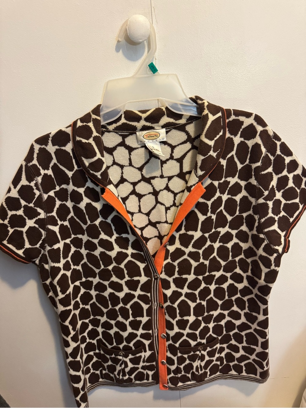Short-Sleeve Giraffe Print One-Piece with coral Trim